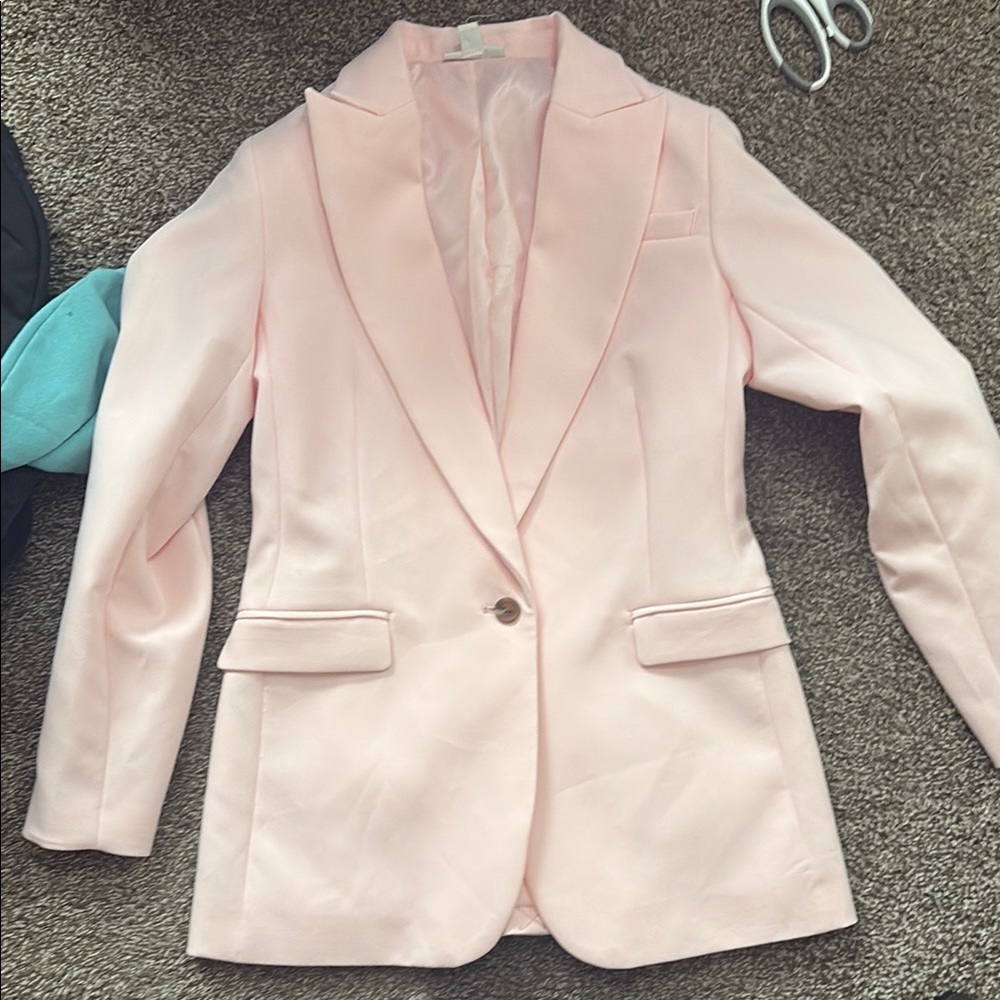 Women’s Light Pink Single-Button Blazer